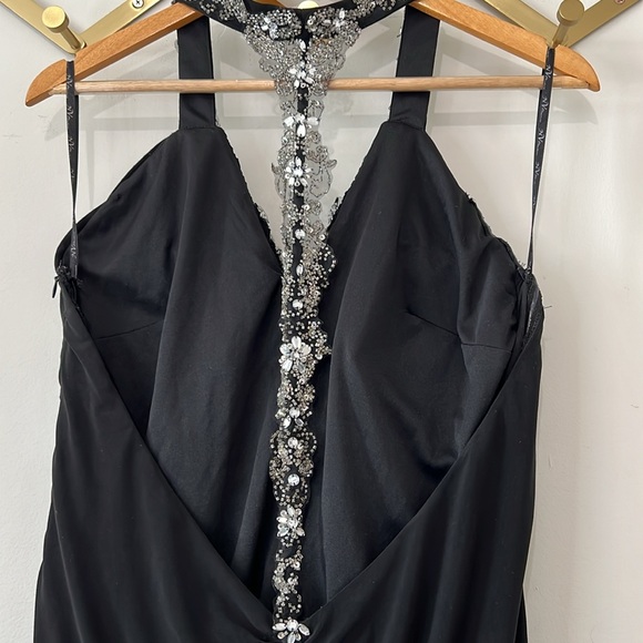 NV Couture gown - Picture 7 of 11